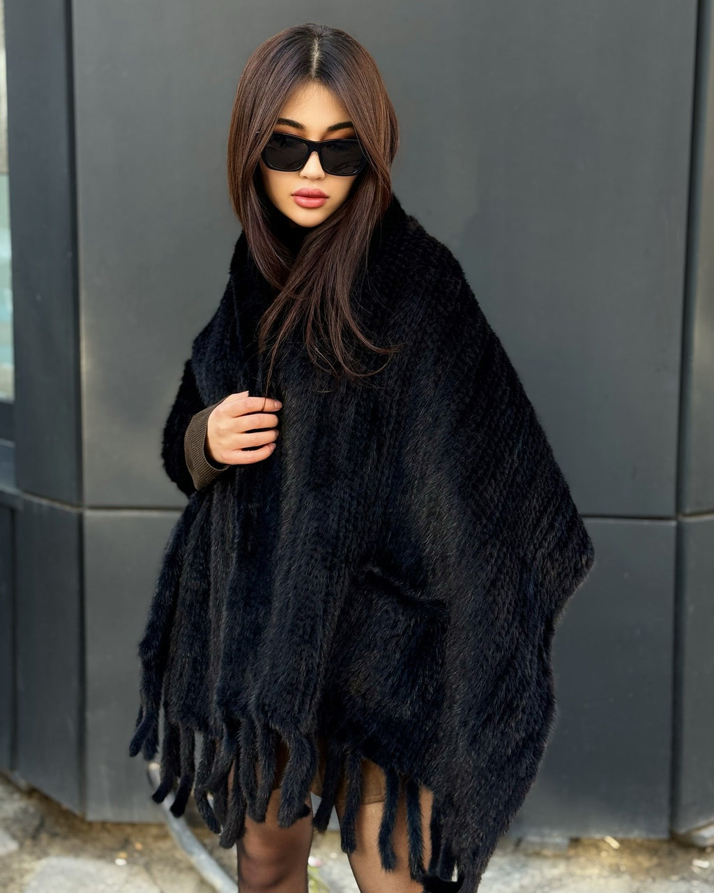 Women’s Black Luxury Mink Fur Shawl with Pocket & Fur Fringe