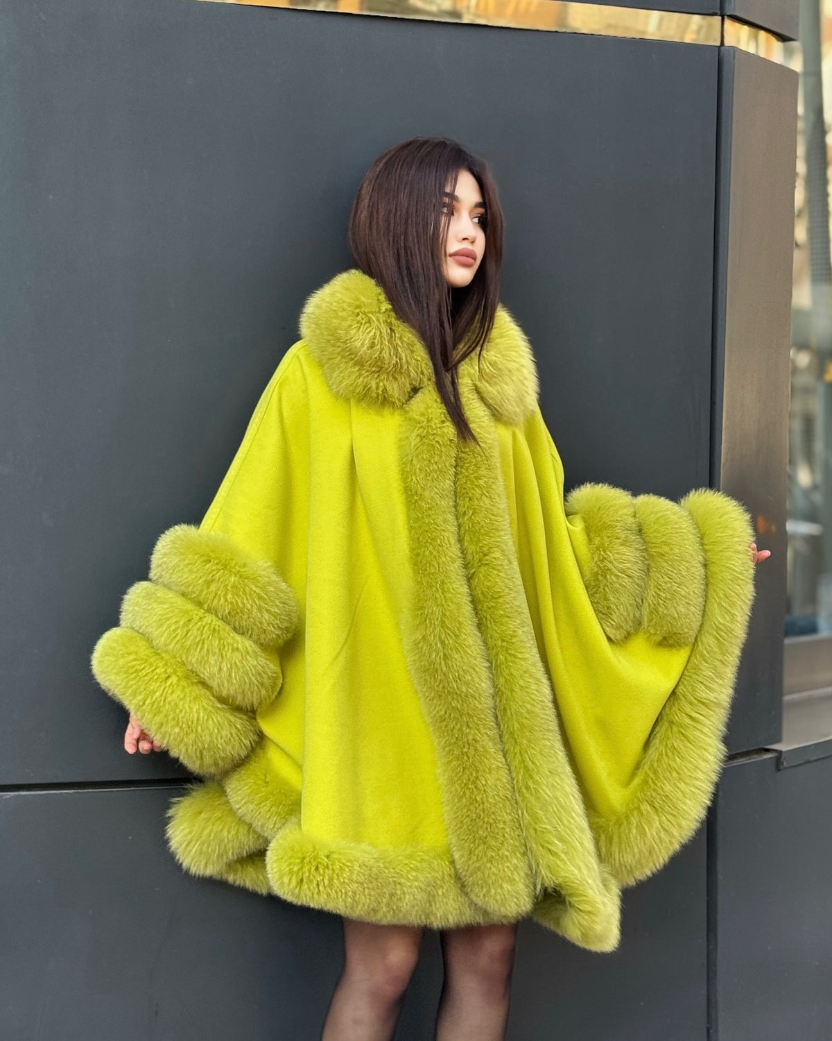 Women’s Lime Green Cashmere Cape With Genuine Fox Fur Trim