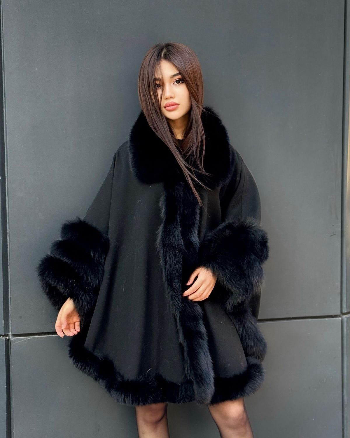 Women’s Black Cashmere Cape With Genuine Fox Fur Trim