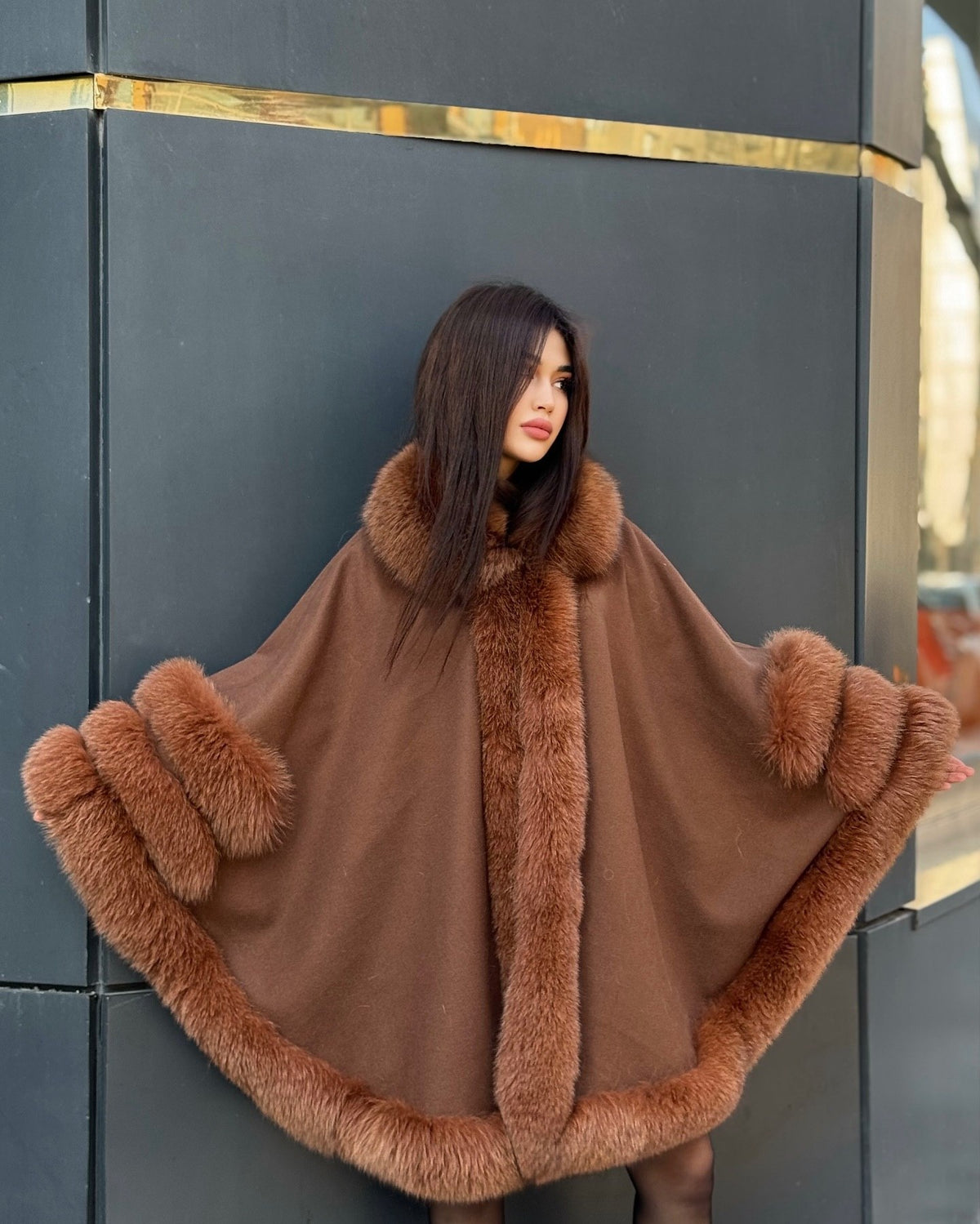 Women’s Brown Cashmere Cape With Genuine Fox Fur Trim