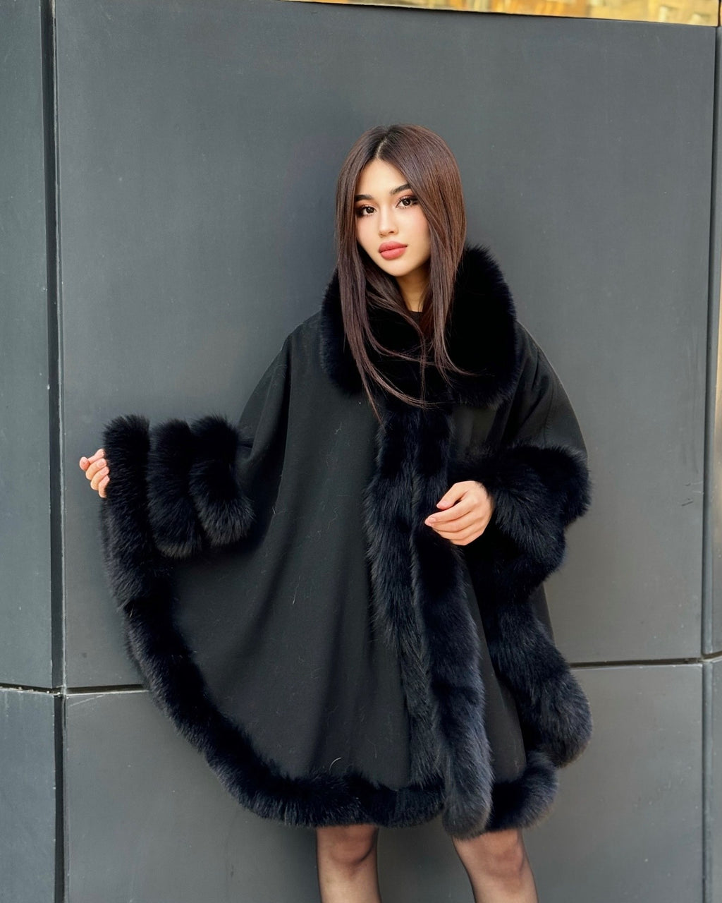 Women’s Black Cashmere Cape With Genuine Fox Fur Trim