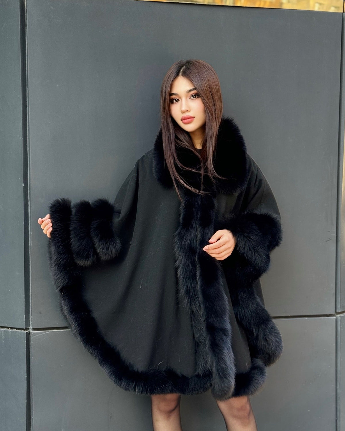 Women’s Black Cashmere Cape With Genuine Fox Fur Trim