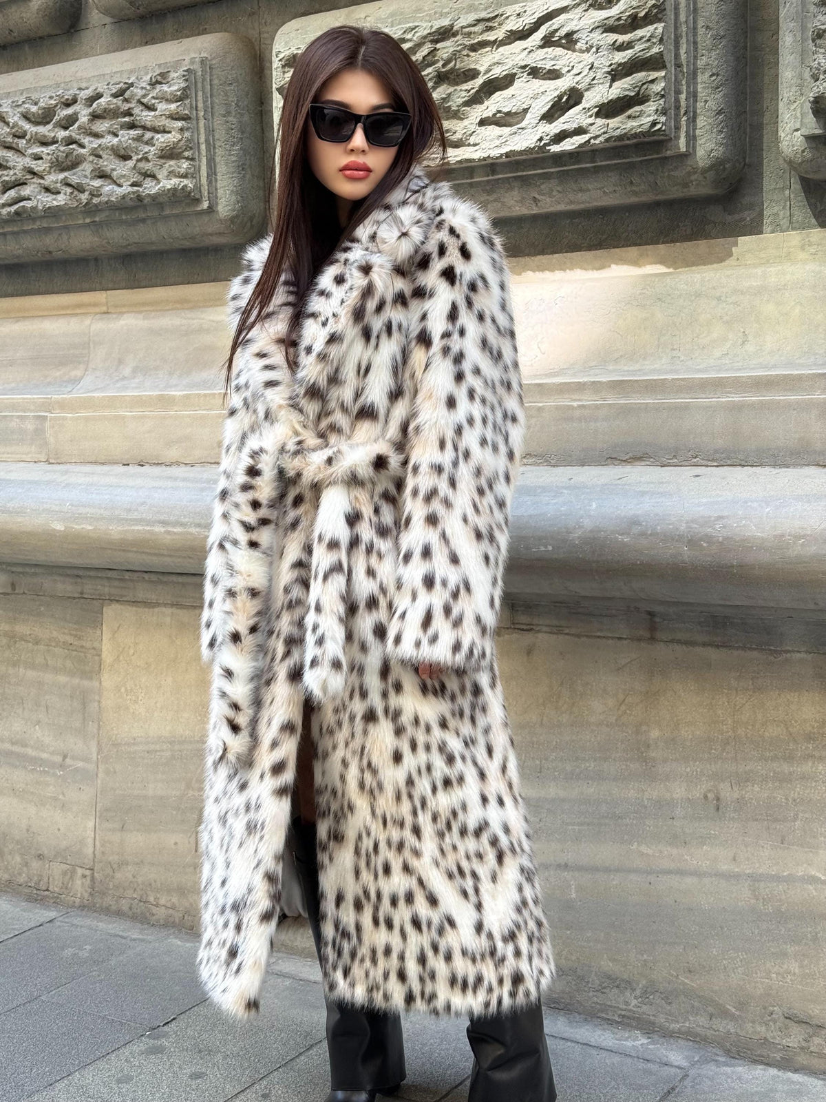 Luxury Faux Long Wildcat Fur Coat | Handmade Winter Women Vegan Lynx Fur Coat