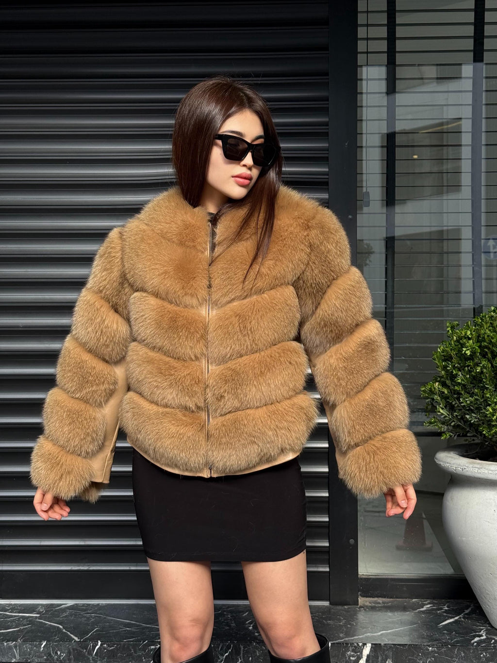 Women’s Camel Fox Fur Jacket, Luxury Handmade Detachable Sleeves Fur Coat