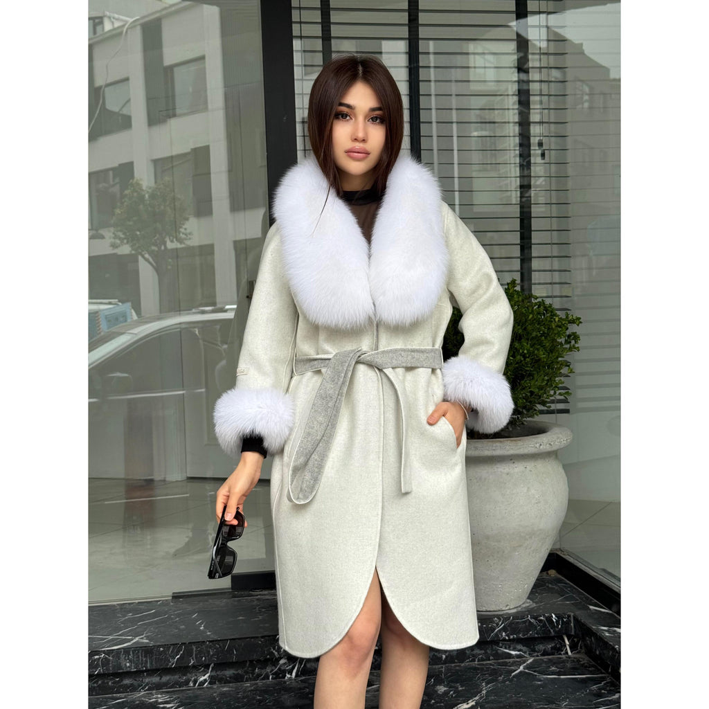 White Handmade Women Alpaca Coat With Fox Fur , Luxury Outwear | Natural Alpaca Wool Coat | Soft & Warm – Handmade Women’s Outerwear