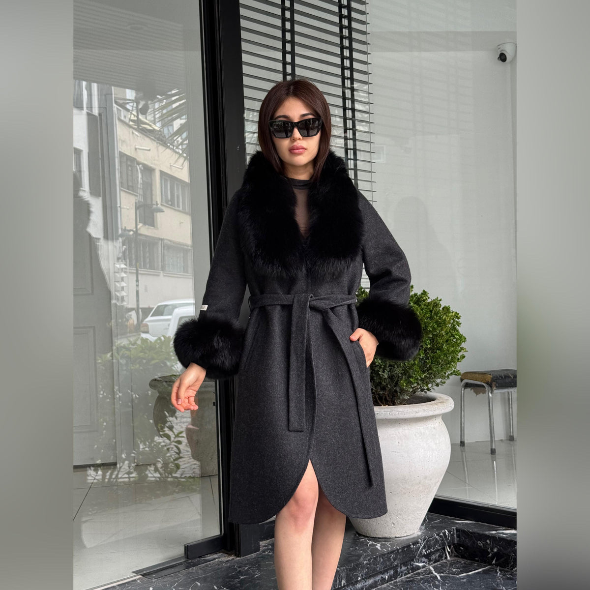Black Handmade Women Alpaca Coat With Fox Fur , Luxury Outwear | Natural Alpaca Wool Coat | Soft & Warm – Handmade Women’s Outerwear