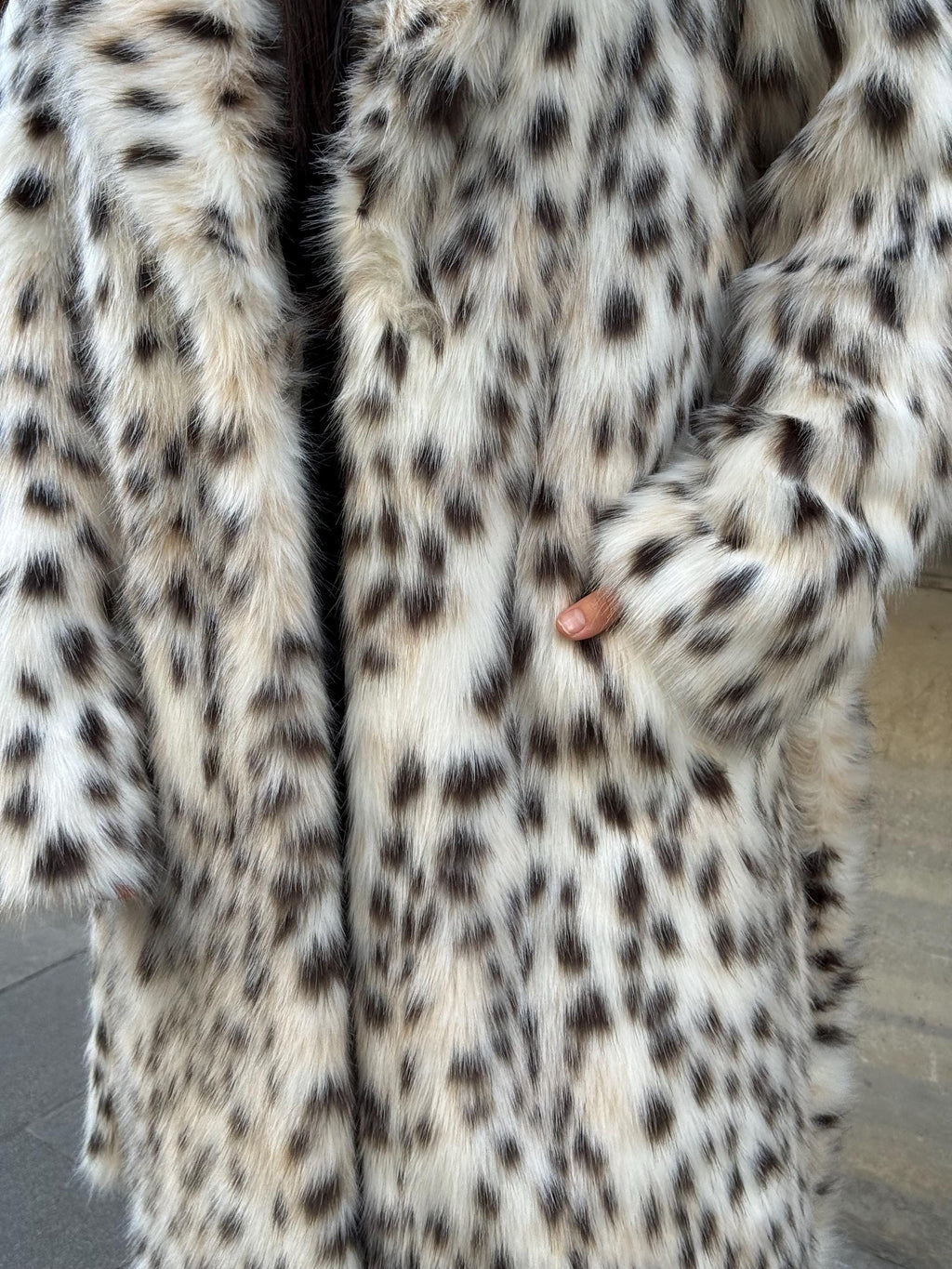 Luxury Faux Long Wildcat Fur Coat | Handmade Winter Women Vegan Lynx Fur Coat
