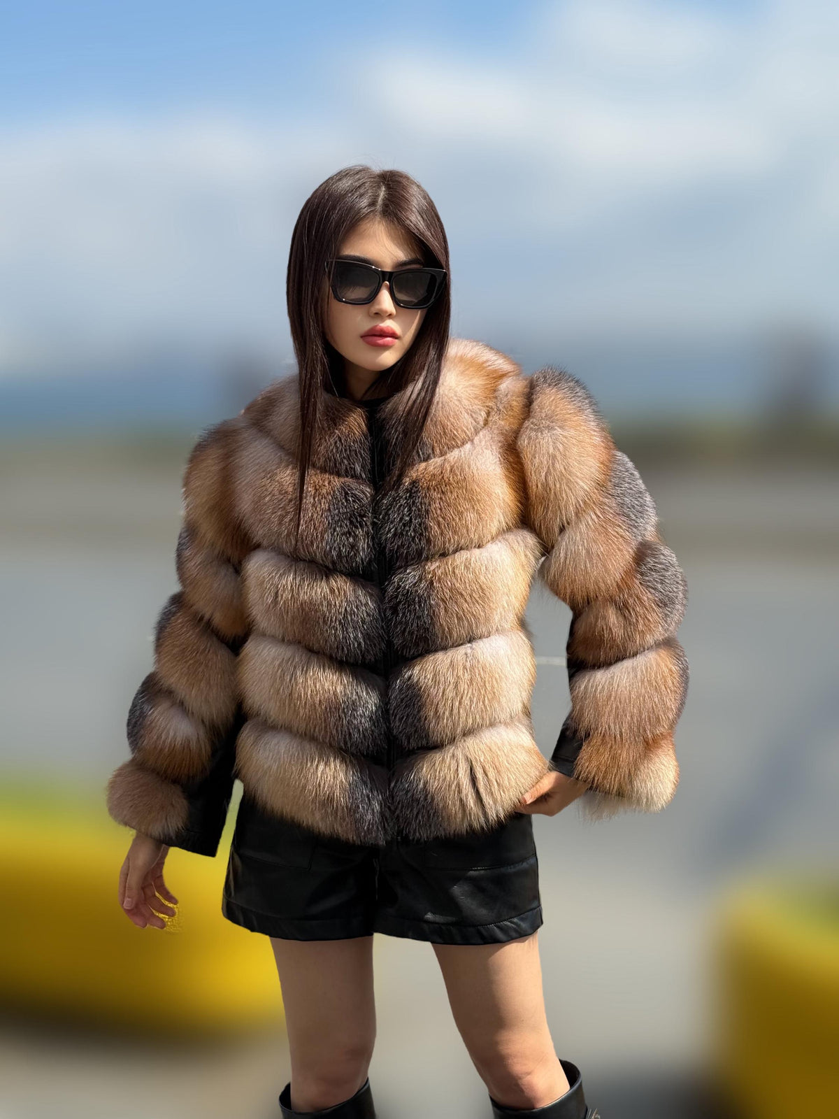 Women’s Fox Fur Jacket | Handmade Detachable Sleeves Frost Fur Coat