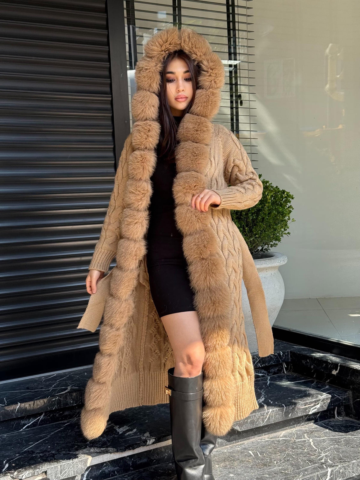 Camel Handmade Women Luxury Knit Cardigan with Fox Fur Coat –Handcrafted Long Knitwear Coat – Elegant Cable Knit Outerwear for Women