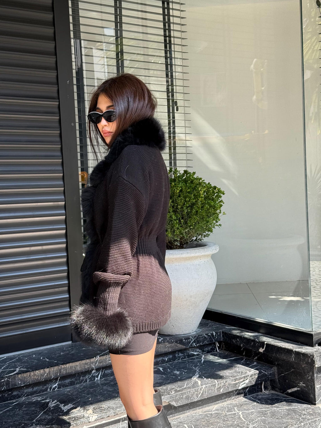 Black Handmade Women Luxury Knit Cardigan with Fox Fur Jacket –Handcrafted Short Knitwear jacket – Elegant Cable Knit Outerwear for Women