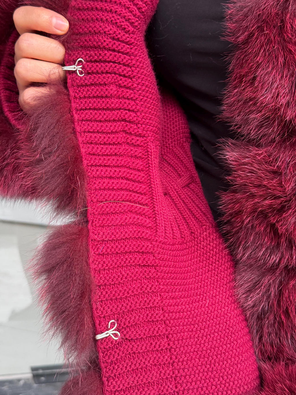 Burgundy Handmade Women Luxury Knit Cardigan with Fox Fur Jacket –Handcrafted Short Knitwear jacket – Elegant Cable Knit Outerwear for Women