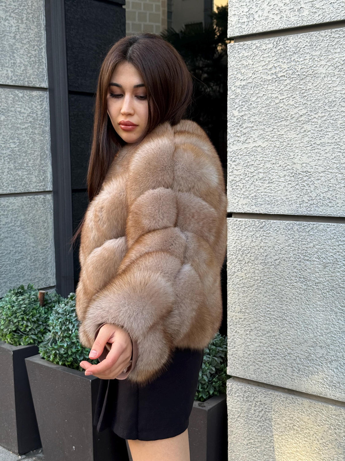 Beige Fox Fur Jacket , Women’s Handmade Short Fur Coat With Detachable Sleeves