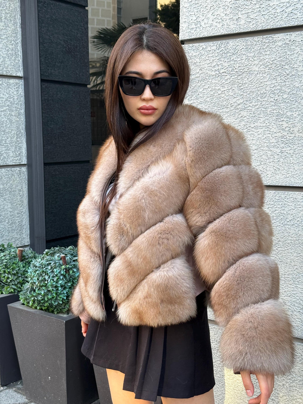 Beige Fox Fur Jacket , Women’s Handmade Short Fur Coat With Detachable Sleeves