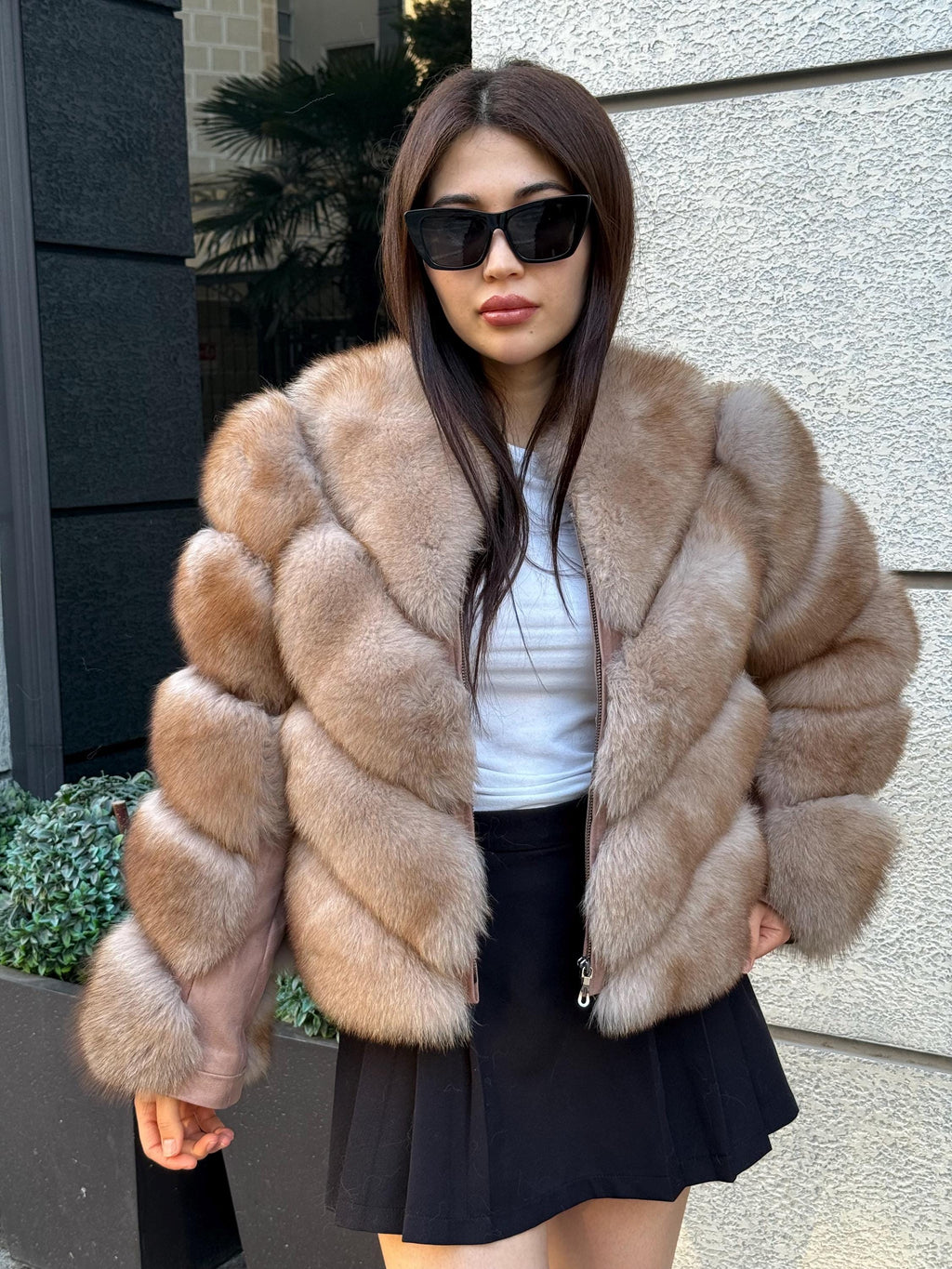 Beige Fox Fur Jacket , Women’s Handmade Short Fur Coat With Detachable Sleeves