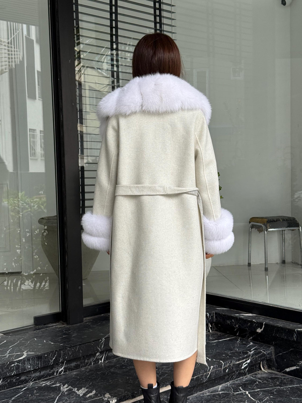 White Handmade Women Alpaca Coat With Fox Fur , Luxury Outwear | Natural Alpaca Wool Coat | Soft & Warm – Handmade Women’s Outerwear