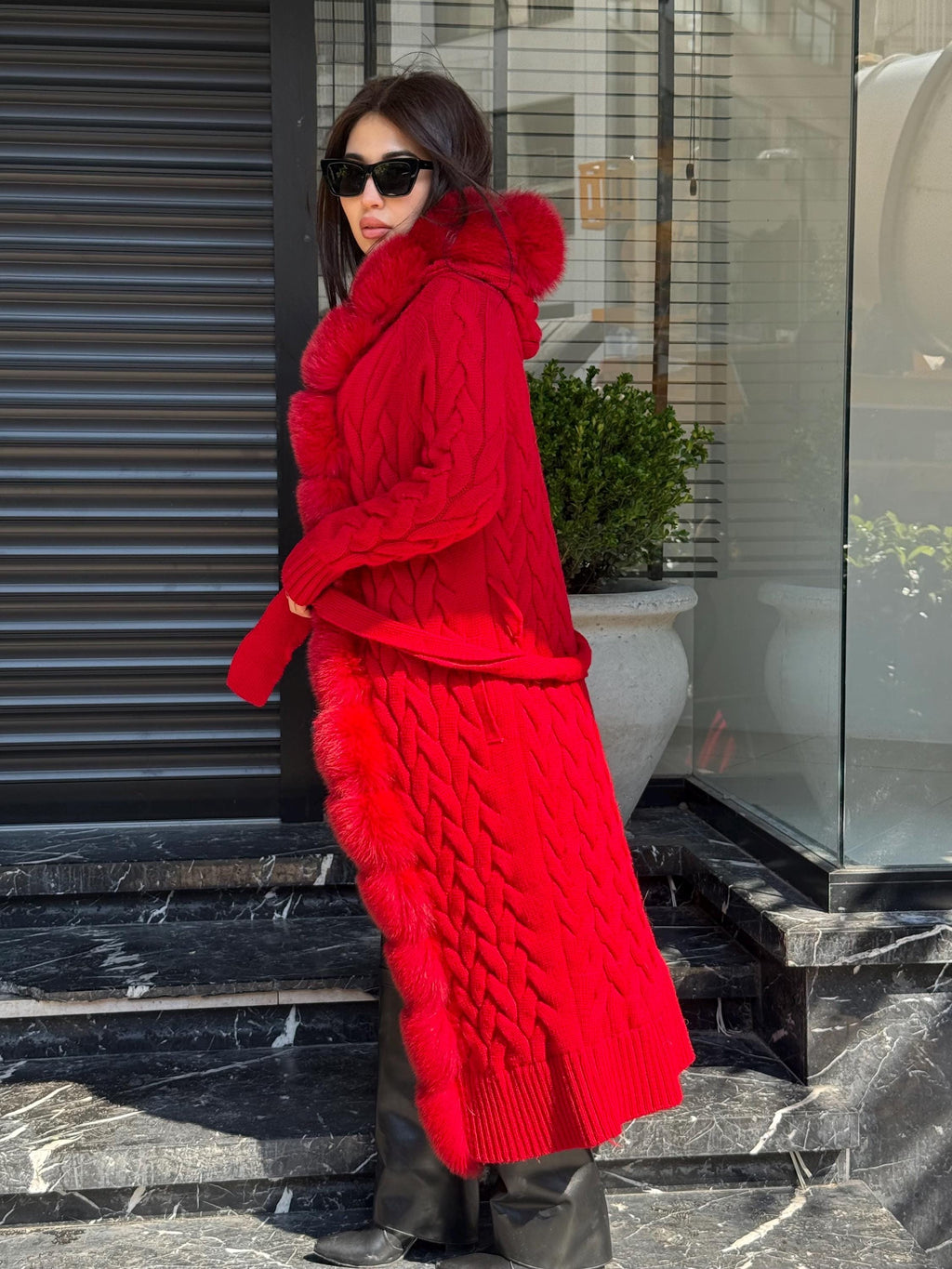 Red Handmade Women Luxury Knit Cardigan with Real Fox Fur Trim Coat –Handcrafted Long Knitwear Coat – Elegant Cable Knit Outerwear for Women