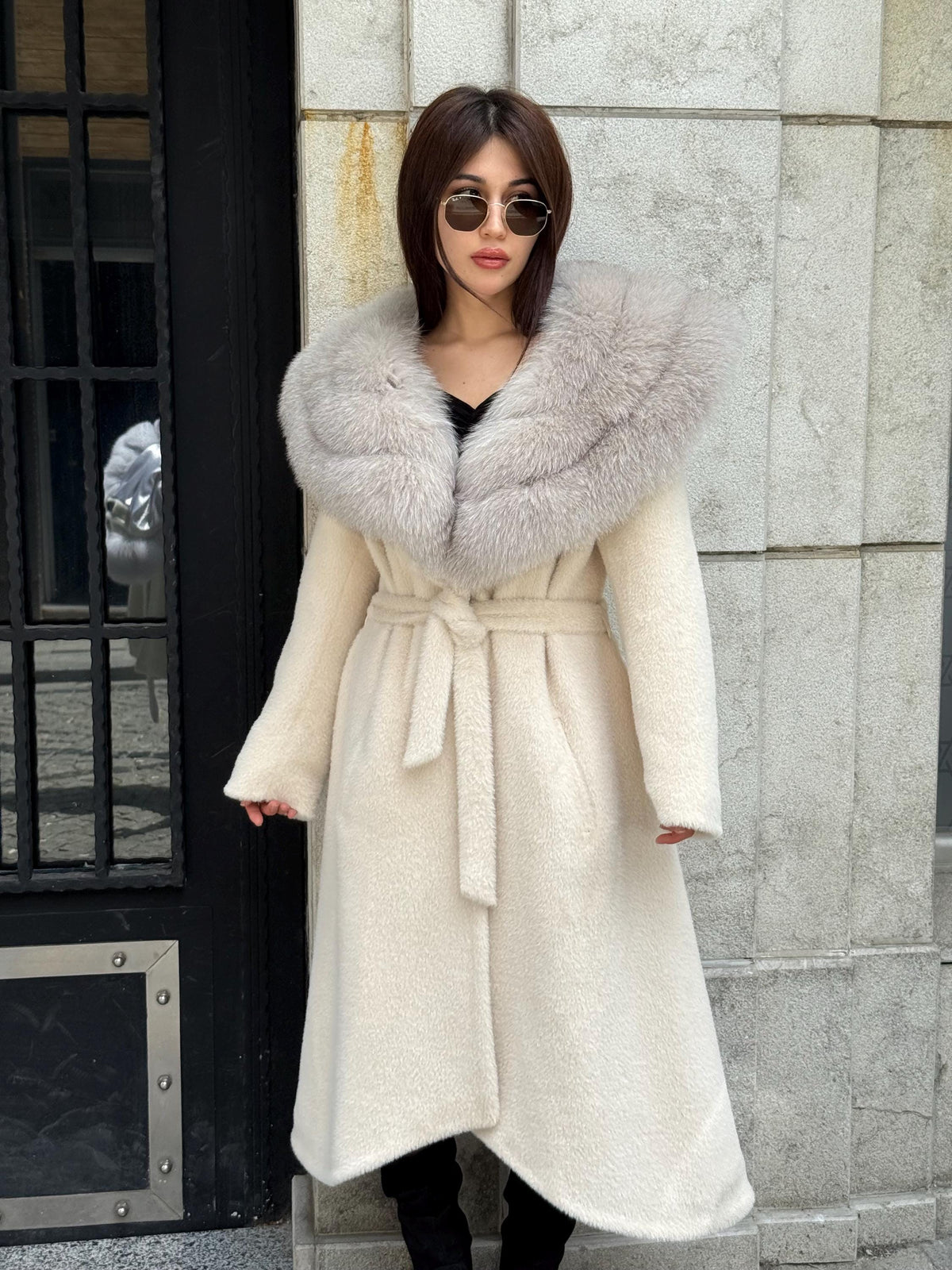 Beige Alcantara Coat, Collar Fox Fur Jacket, Flared Coat.— Beige Fox Fur.. Fox Fur