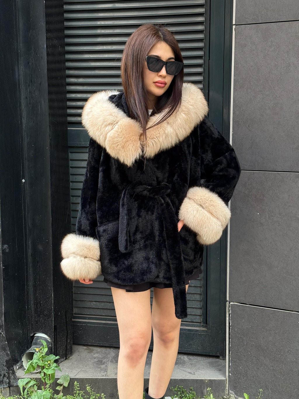 Luxury Black Alcantara Cape Coat with Fox Fur Hood & Cuffs | Women’s Beige Winter Fox Fur Jacket