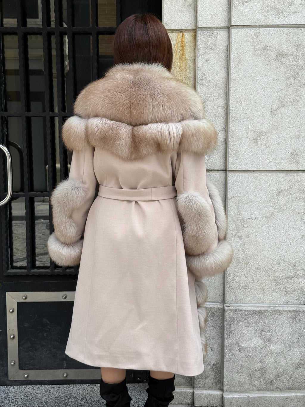 Beige Long Fox Fur Coat, Luxury Women’s Fur Cashmere Trim Jacket