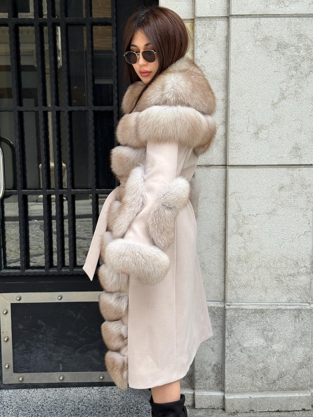 Beige Long Fox Fur Coat, Luxury Women’s Fur Cashmere Trim Jacket