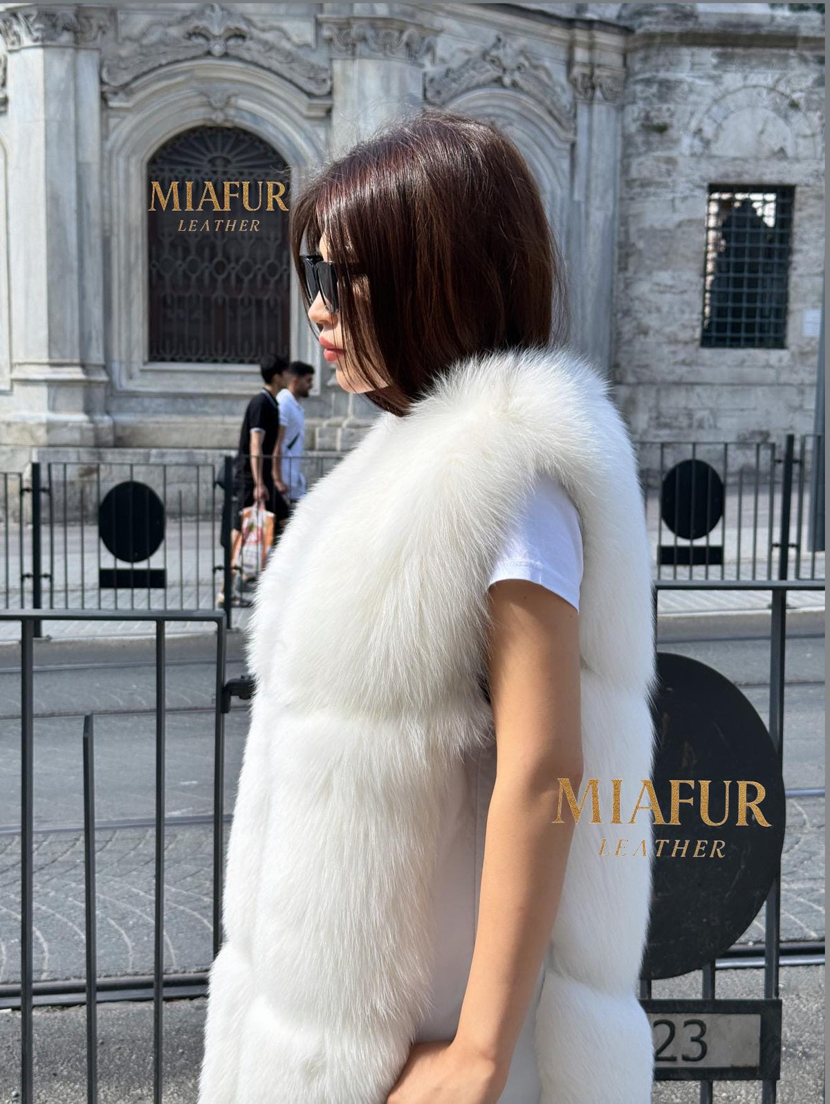 Luxury White Fox Fur Vest with Leather Side Panels | Handmade Genuine Fur Gilet | Elegant Winter Outerwear for Women - Gift For Her