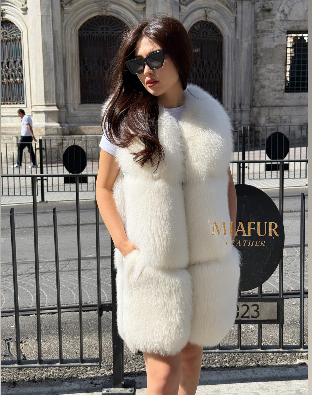 Luxury White Fox Fur Vest with Leather Side Panels | Handmade Genuine Fur Gilet | Elegant Winter Outerwear for Women - Gift For Her