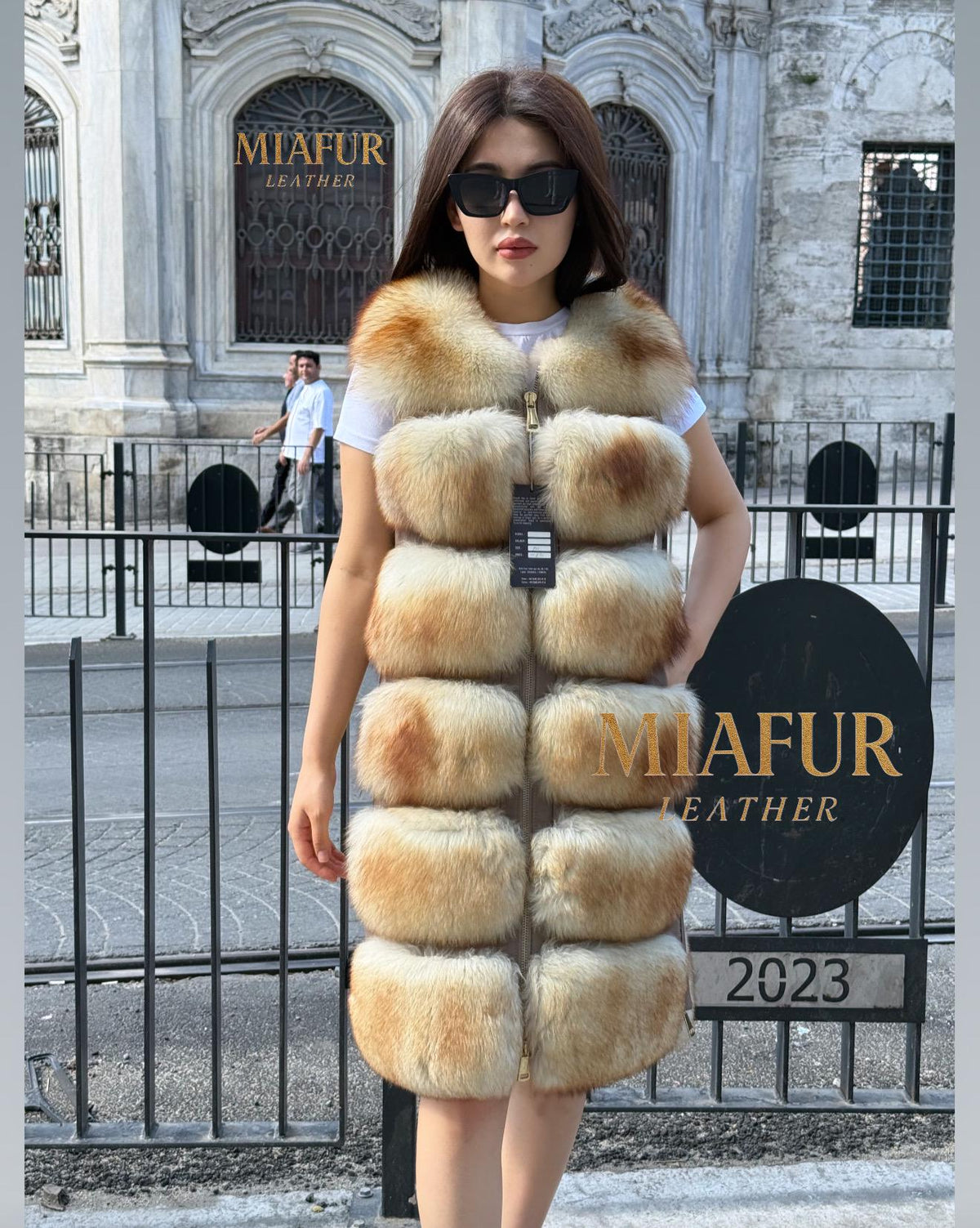 Luxury Red Fox Fur Vest with Leather Side Panels | Handmade Genuine Fur Gilet | Women’s Elegant Winter Outerwear - Gift For Her