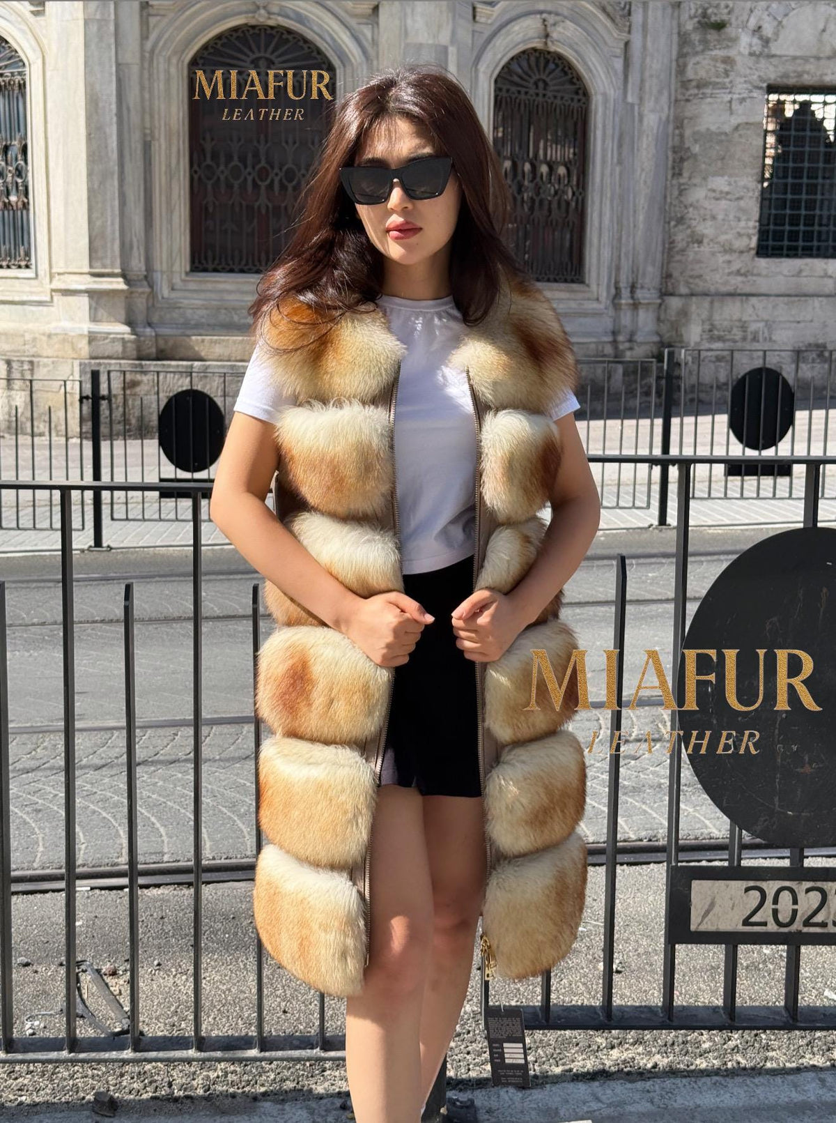 Luxury Red Fox Fur Vest with Leather Side Panels | Handmade Genuine Fur Gilet | Women’s Elegant Winter Outerwear - Gift For Her