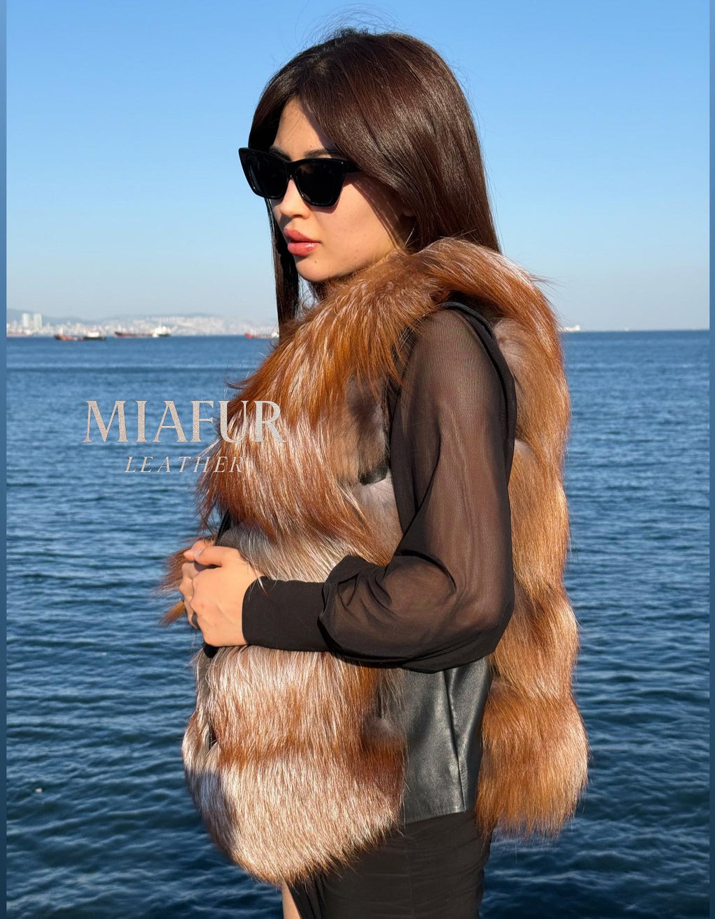 Women’s Red Frost Fox Fur Jacket: Handmade 2-in-1 Coat Vest with Detachable Sleeves