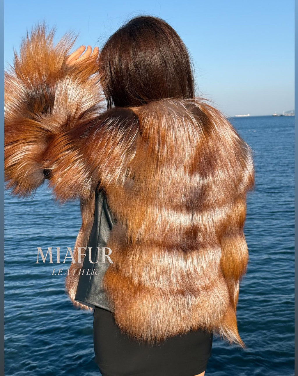 Women’s Red Frost Fox Fur Jacket: Handmade 2-in-1 Coat Vest with Detachable Sleeves
