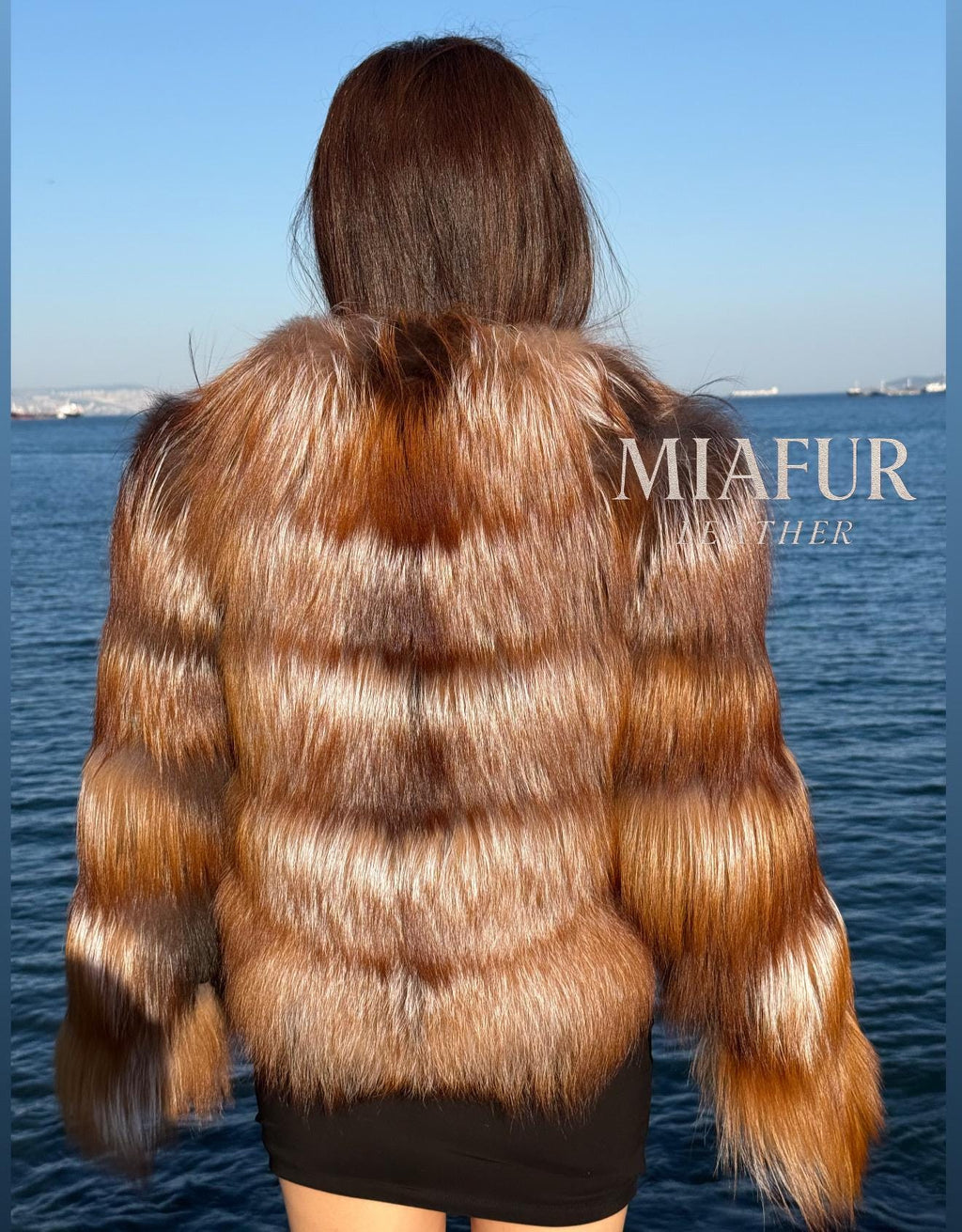 Women’s Red Frost Fox Fur Jacket: Handmade 2-in-1 Coat Vest with Detachable Sleeves