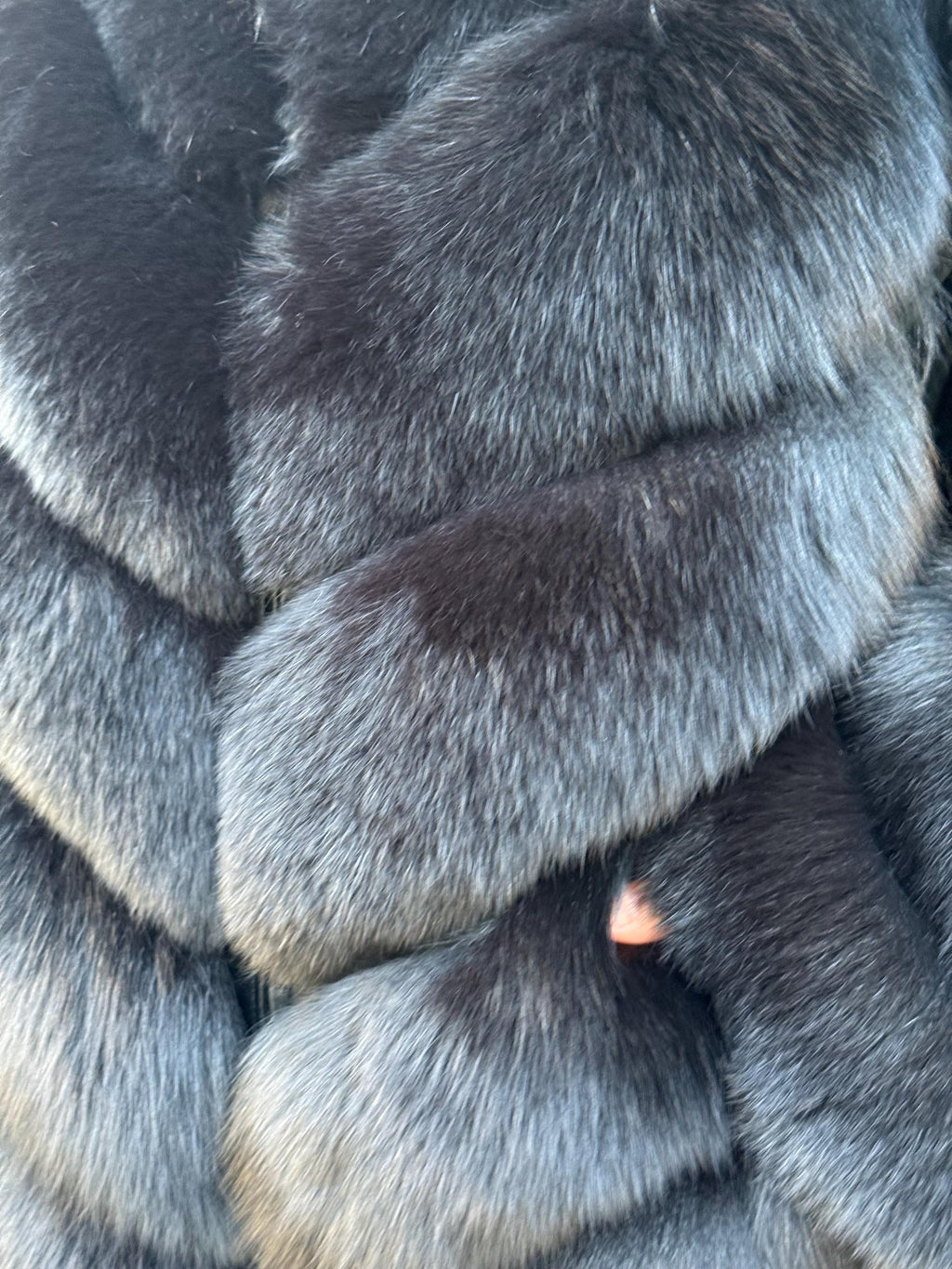 Women’s Black Fox Fur Coat: Handmade Convertible Vest with Detachable Sleeves