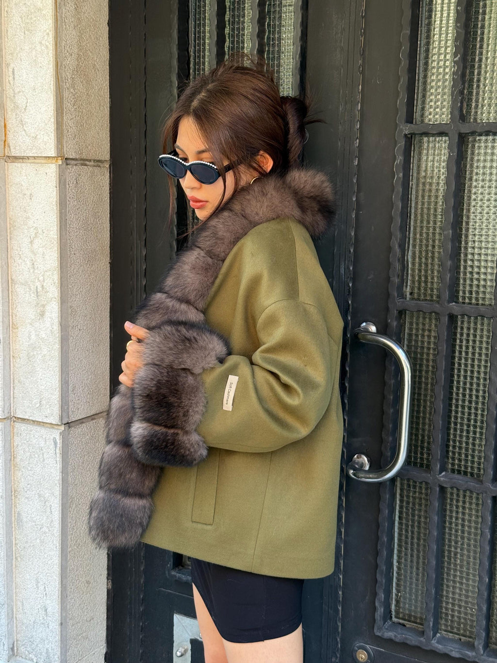 Khaki Cashmere Short Front Fox Fur Jacket, Plus Size Women Fox Fur Coat