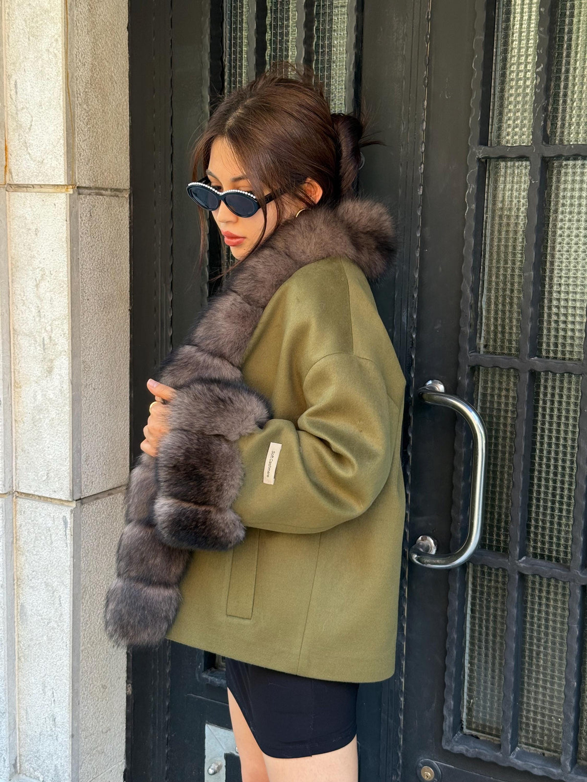 Khaki Cashmere Short Front Fox Fur Jacket, Plus Size Women Fox Fur Coat