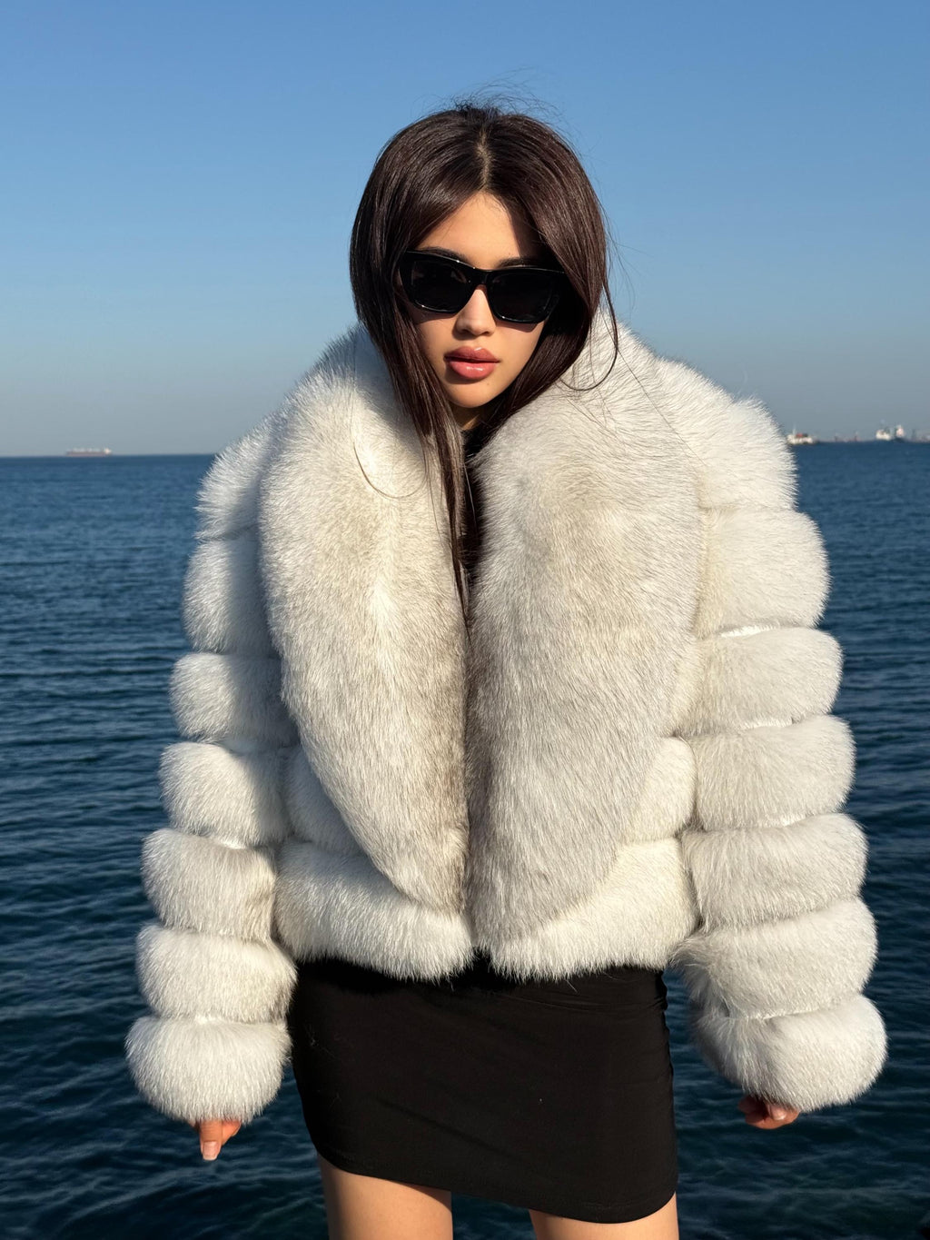 Women’s White Fox Fur Jacket, Handmade Detachable Sleeves Short Fur Coat
