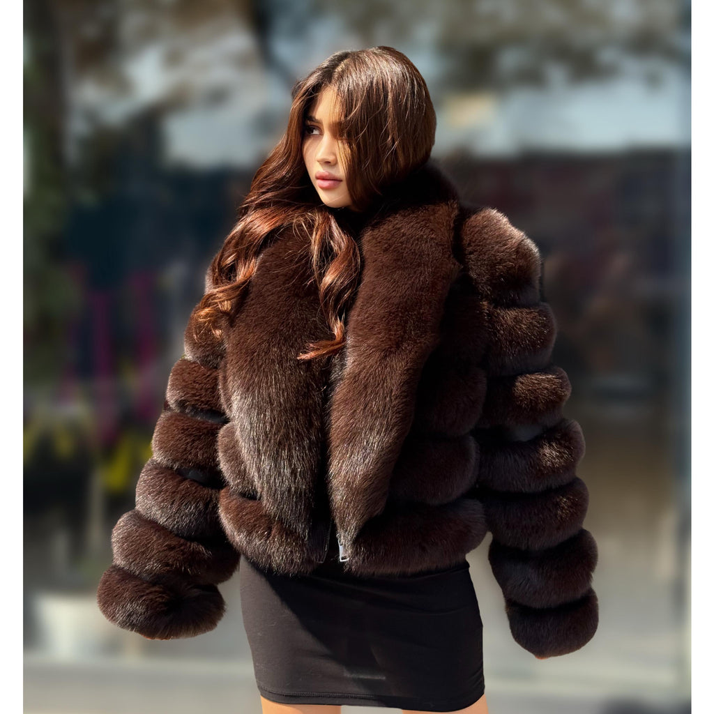 Brown Fox Fur Jacket: Short With Detachable Sleeves Fur Coat For Women
