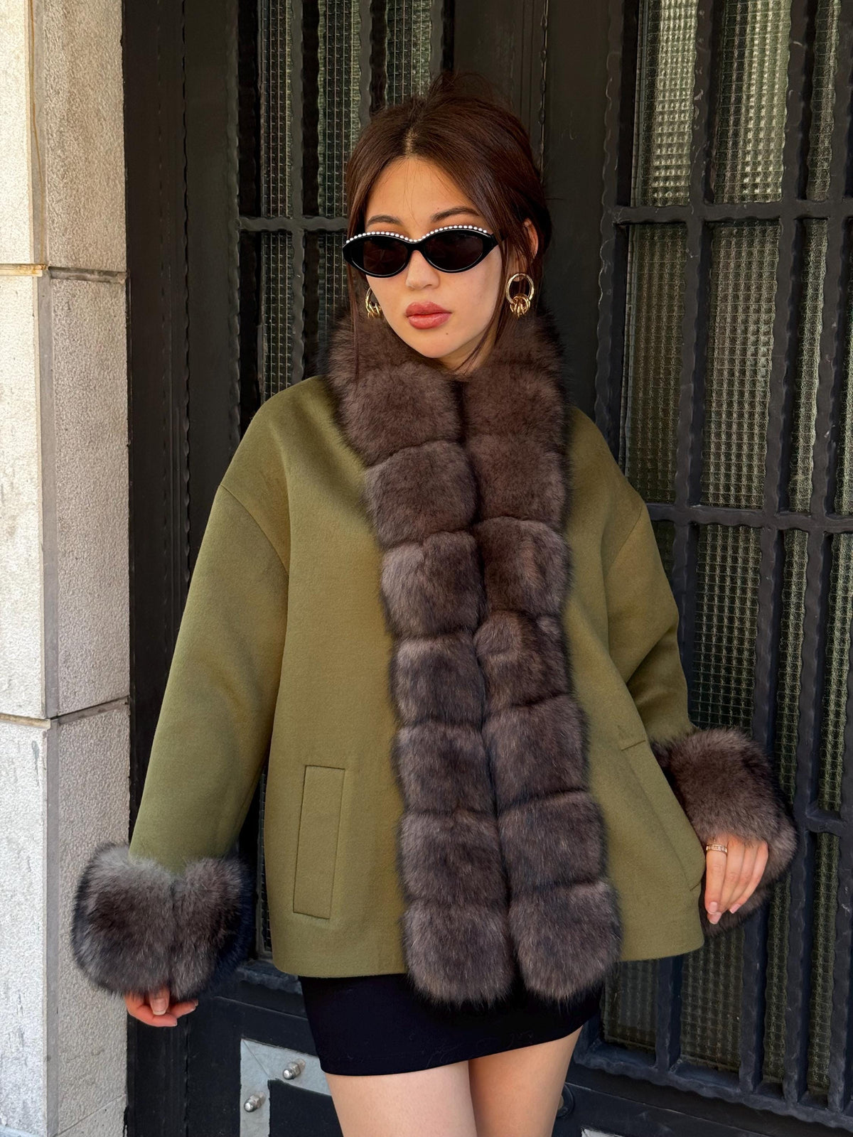 Khaki Cashmere Short Front Fox Fur Jacket, Plus Size Women Fox Fur Coat