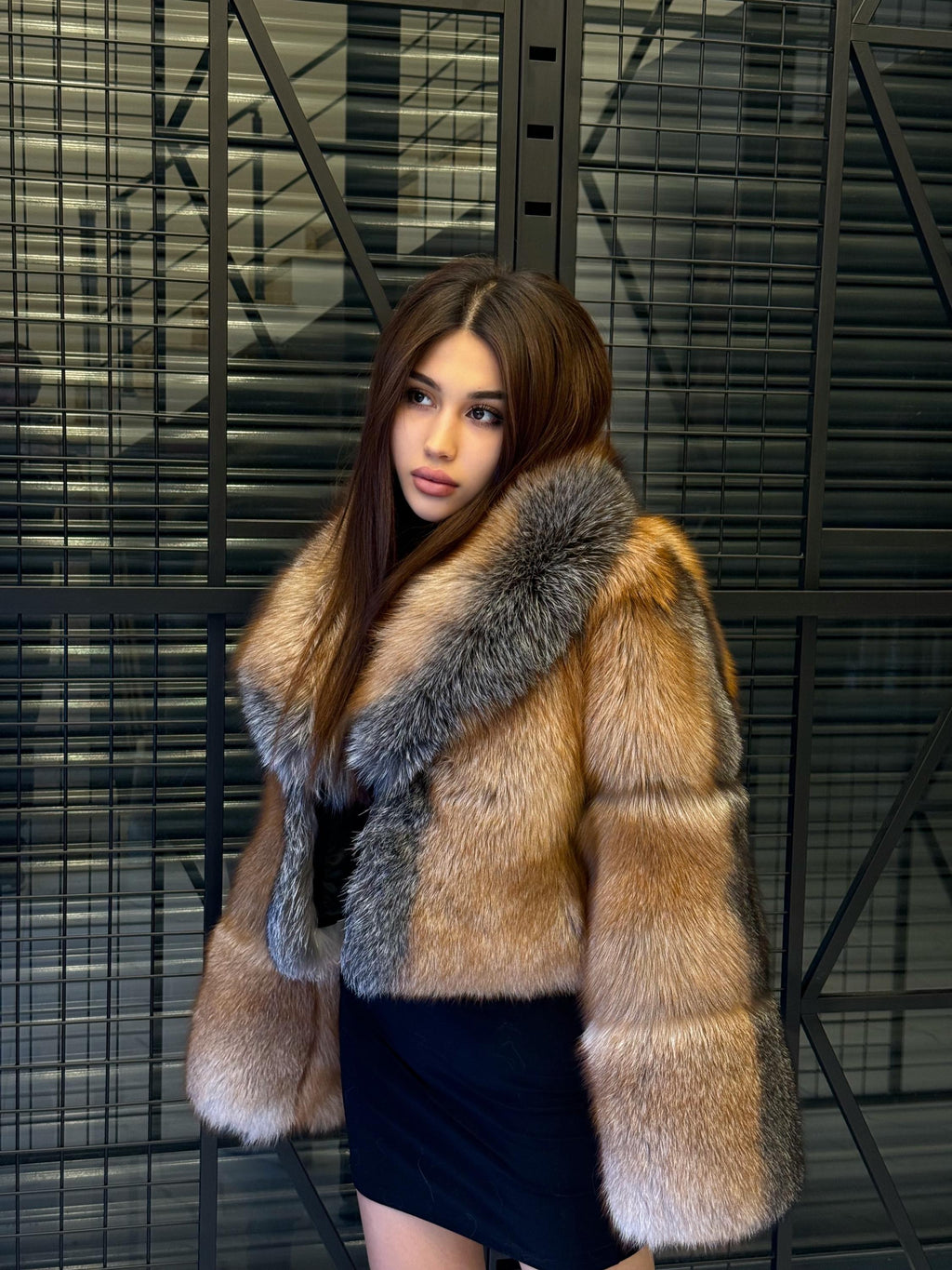 Women’s Golden Fox Fur Jacket: Short Luxury Winter Coat For Women