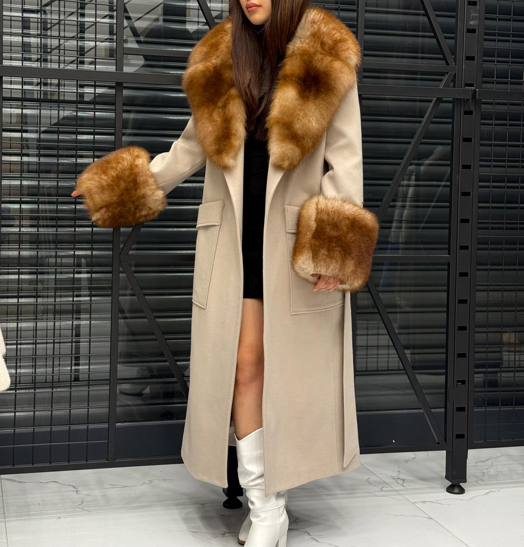 Beige Long Cashmere Blend Fox Fur Coat. Women’s Collar & Cuffs - Huge Fox Fur Jacket