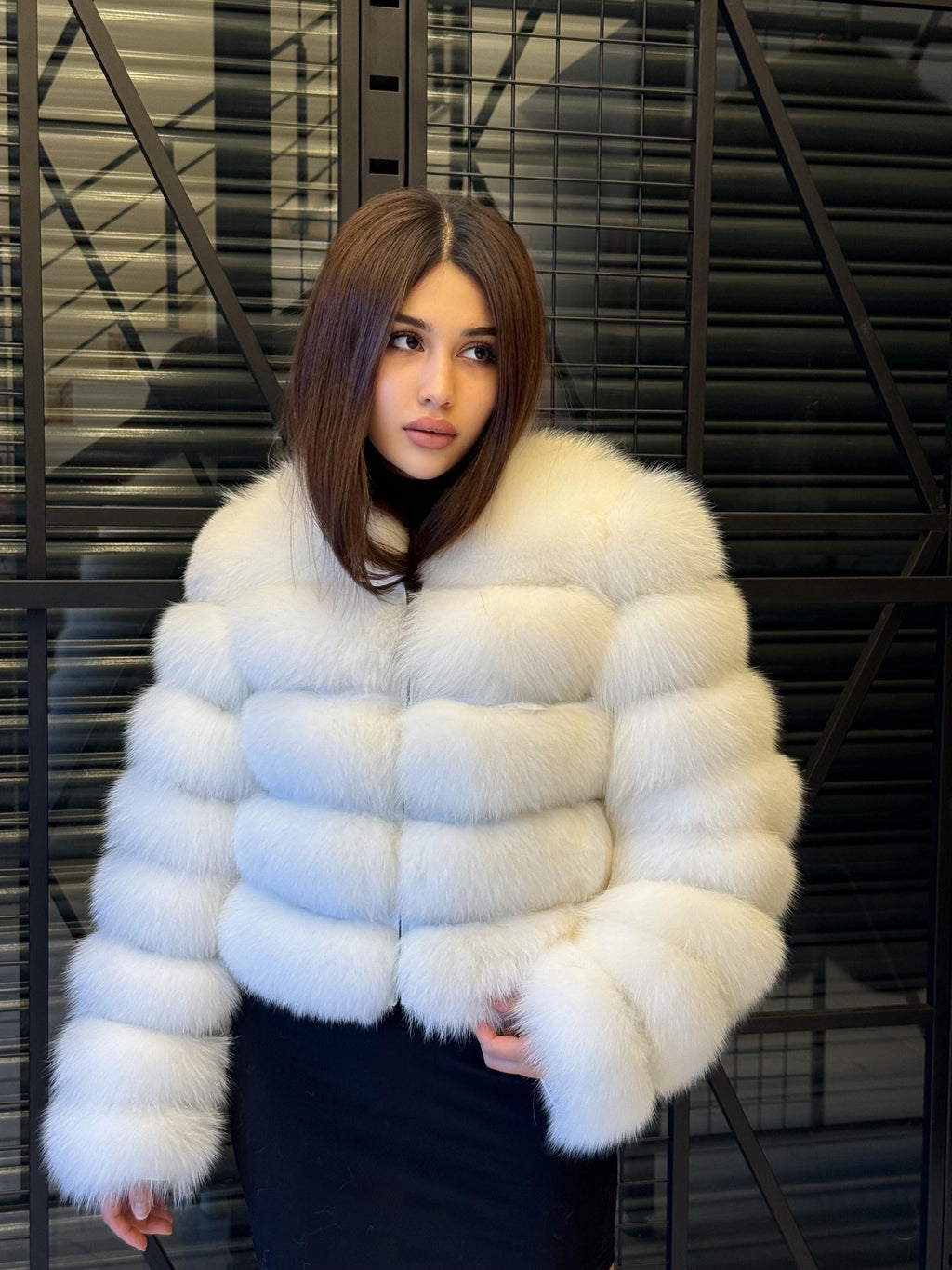 White Fox Fur Jacket: Short Luxury Winter Fur Coat For Women
