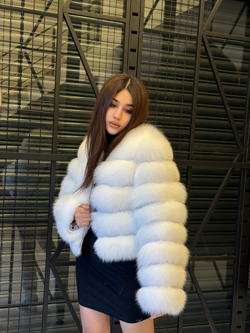 White Fox Fur Jacket: Short Luxury Winter Fur Coat For Women