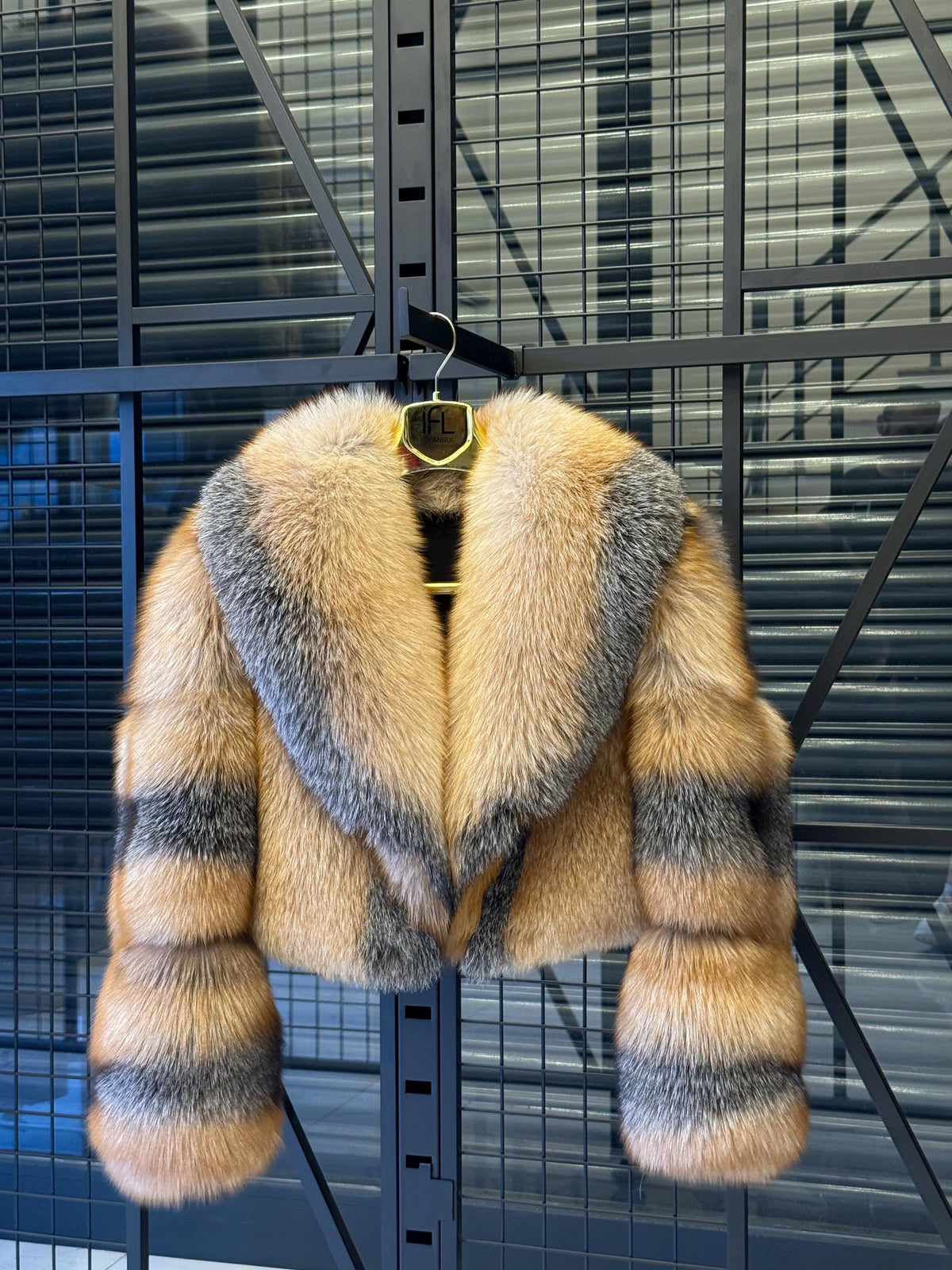 Women’s Golden Fox Fur Jacket: Short Luxury Winter Coat For Women