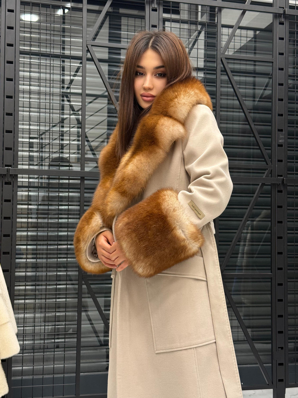 Beige Long Cashmere Blend Fox Fur Coat. Women’s Collar & Cuffs - Huge Fox Fur Jacket