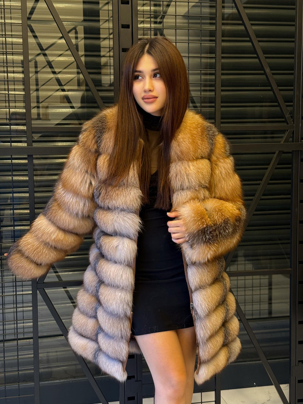 Luxury Frost Fox Fur Coat Detachable Sleeves, 2-in-1 Vest & Coat For Women