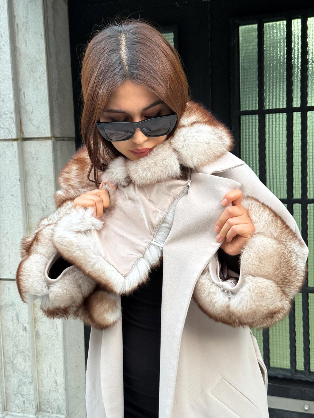 Beige Long Cashmere Wool Blend Coat . Womens Collar & Cuffs - Huge Fox Fur Jacket