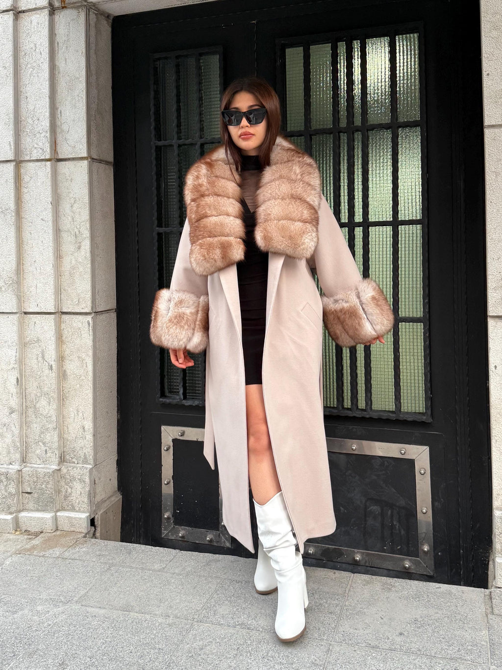 Beige Long Cashmere Wool Blend Coat . Womens Collar & Cuffs - Huge Fox Fur Jacket