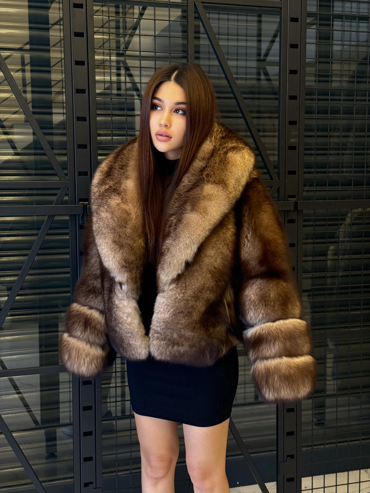 Luxury Brown Fox Fur Jacket: Handmade Women's Plus Size Fur Coat
