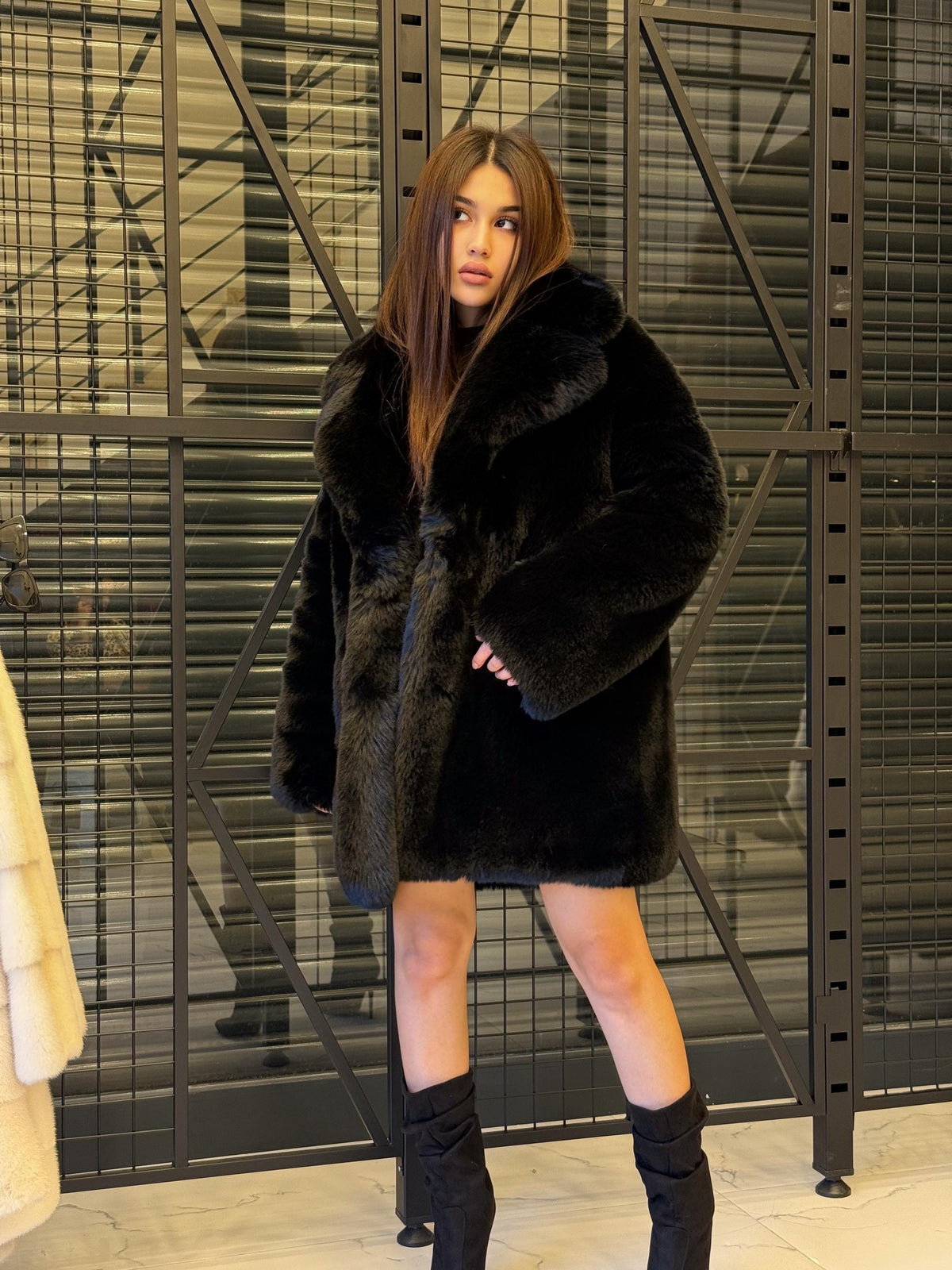 Luxury Black Faux Fur Coat: Women’s Vegan Teddy Winter Fur Jacket