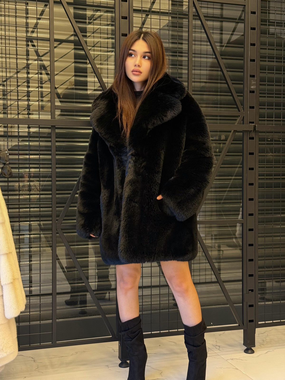 Luxury Black Faux Fur Coat: Women’s Vegan Teddy Winter Fur Jacket