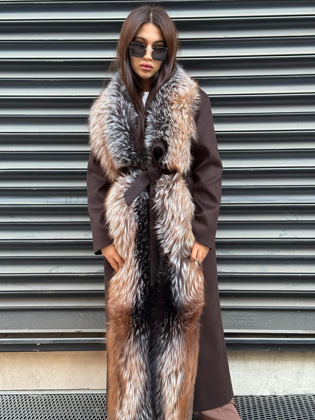 Brown Long Cashmere Coat, Front Argentina Fox Fur Jacket, Fox Fur Jacket..- Long Fox Fur Jacket..- Fox Fur